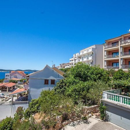 Apartments Rosanda Pakoštane Eksteriør billede
